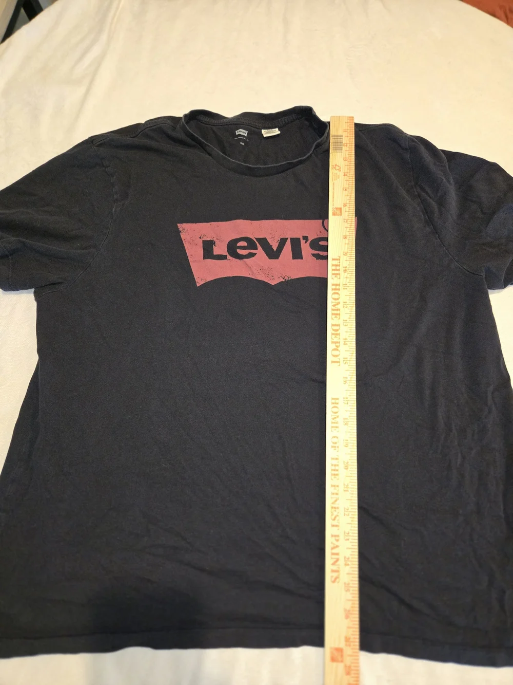 Levi's Black Short Sleeve Tee with Red Batwing Logo